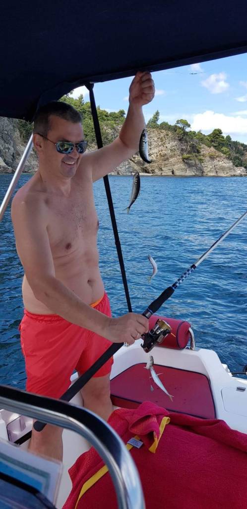 60883791_2104945753139504_3574823815877754880_n-498x1024