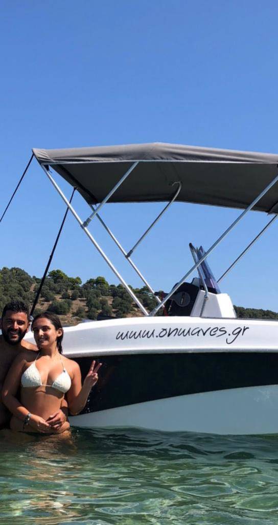 60890306_408790879707478_1411053308293939200_n-544x1024